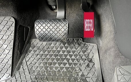 Volkswagen Multivan T6 рестайлинг, 2020 год, 4 799 000 рублей, 31 фотография