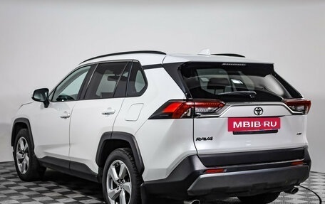 Toyota RAV4, 2020 год, 2 749 000 рублей, 7 фотография
