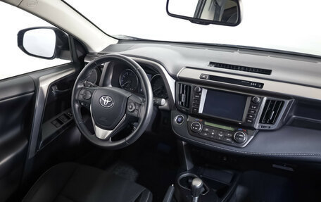 Toyota RAV4, 2019 год, 2 699 000 рублей, 8 фотография