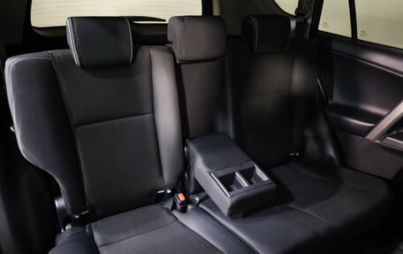 Toyota RAV4, 2019 год, 2 699 000 рублей, 23 фотография