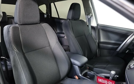 Toyota RAV4, 2019 год, 2 699 000 рублей, 21 фотография