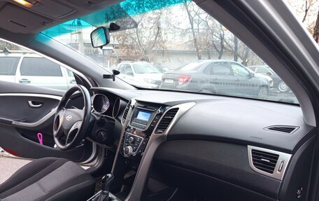 Hyundai i30 II рестайлинг, 2013 год, 1 000 000 рублей, 17 фотография