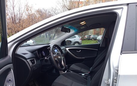 Hyundai i30 II рестайлинг, 2013 год, 1 000 000 рублей, 13 фотография