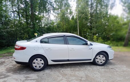 Renault Fluence I, 2012 год, 580 000 рублей, 2 фотография
