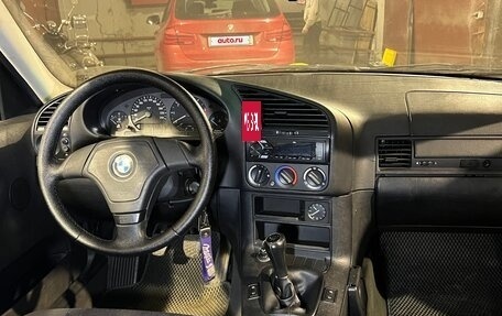 BMW 3 серия, 1996 год, 700 000 рублей, 8 фотография