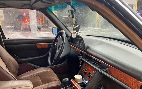 Mercedes-Benz S-Класс, 1982 год, 350 000 рублей, 5 фотография