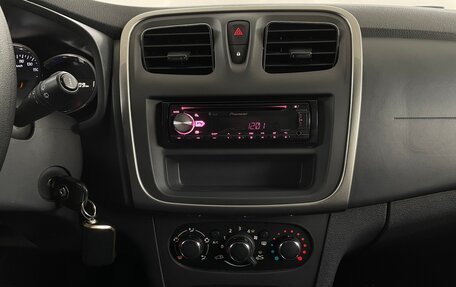 Renault Sandero II рестайлинг, 2019 год, 1 075 000 рублей, 7 фотография