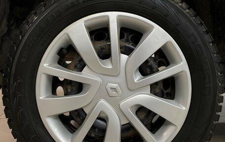 Renault Sandero II рестайлинг, 2019 год, 1 075 000 рублей, 14 фотография