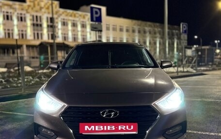 Hyundai Solaris II рестайлинг, 2018 год, 1 500 000 рублей, 2 фотография