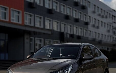 Hyundai Solaris II рестайлинг, 2018 год, 1 500 000 рублей, 10 фотография