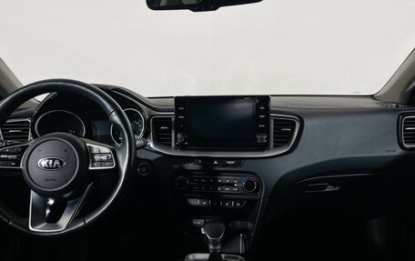 KIA cee'd III, 2021 год, 2 097 000 рублей, 12 фотография