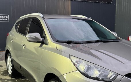 Hyundai ix35 I рестайлинг, 2010 год, 1 220 000 рублей, 2 фотография