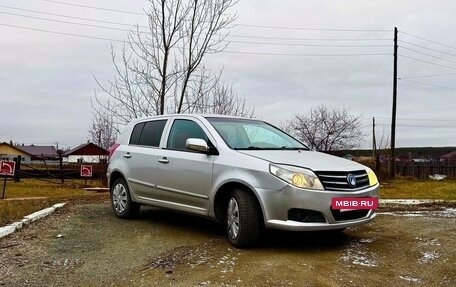Geely MK Cross I, 2013 год, 230 000 рублей, 2 фотография