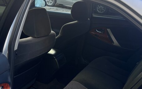 Toyota Camry, 2009 год, 1 000 000 рублей, 7 фотография