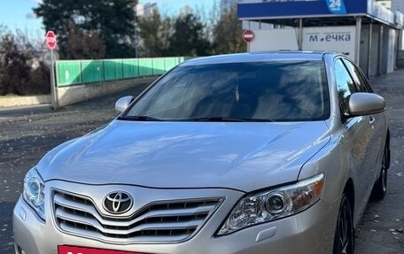 Toyota Camry, 2009 год, 1 000 000 рублей, 2 фотография