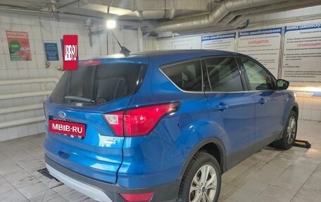 Ford Escape III, 2019 год, 1 515 000 рублей, 10 фотография