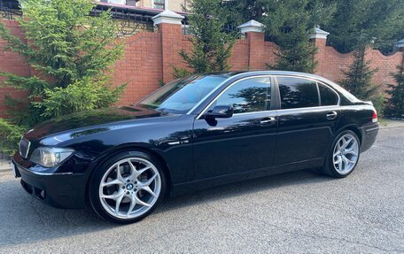 BMW 7 серия, 2005 год, 1 950 000 рублей, 7 фотография