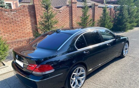 BMW 7 серия, 2005 год, 1 950 000 рублей, 6 фотография