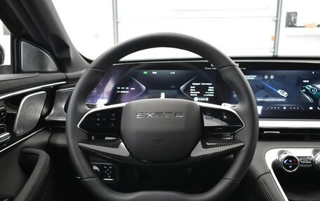 CheryExeed TXL, 2024 год, 3 800 000 рублей, 16 фотография