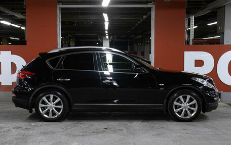 Infiniti QX50 I рестайлинг, 2014 год, 1 698 000 рублей, 4 фотография