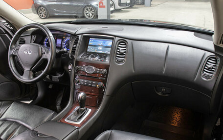 Infiniti QX50 I рестайлинг, 2014 год, 1 698 000 рублей, 11 фотография