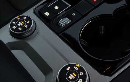 Volkswagen Touareg III, 2020 год, 5 099 900 рублей, 27 фотография