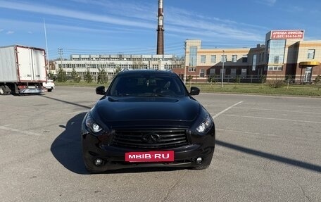 Infiniti QX70, 2016 год, 1 900 000 рублей, 4 фотография