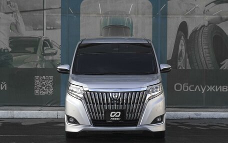 Toyota Esquire I, 2019 год, 2 745 000 рублей, 3 фотография