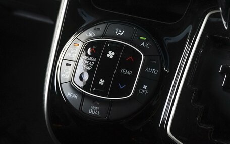 Toyota Esquire I, 2019 год, 2 745 000 рублей, 14 фотография