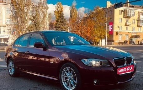 BMW 3 серия, 2011 год, 1 480 000 рублей, 2 фотография