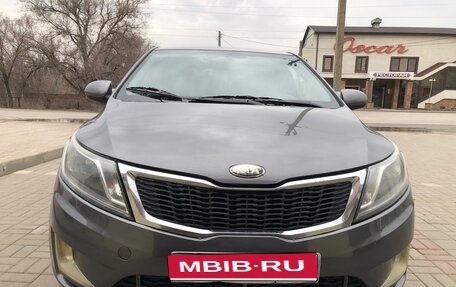 KIA Rio III рестайлинг, 2013 год, 620 000 рублей, 1 фотография
