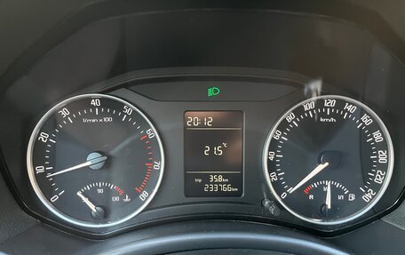 Skoda Octavia, 2011 год, 950 000 рублей, 14 фотография