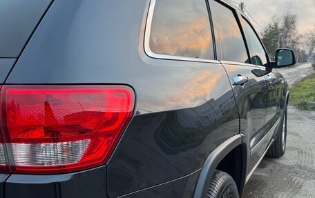 Jeep Grand Cherokee, 2012 год, 2 200 000 рублей, 17 фотография