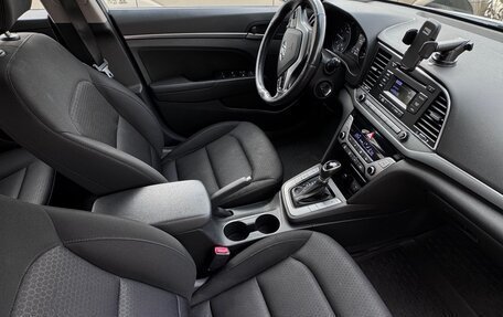 Hyundai Elantra VI рестайлинг, 2018 год, 1 310 000 рублей, 8 фотография