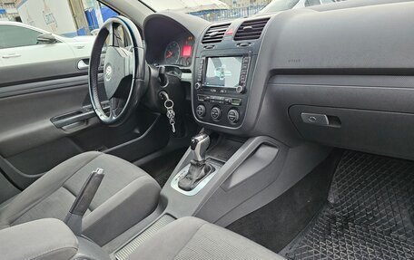 Volkswagen Golf V, 2006 год, 565 000 рублей, 10 фотография