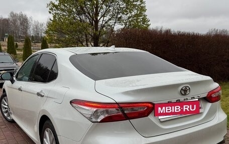 Toyota Camry, 2019 год, 3 300 000 рублей, 5 фотография