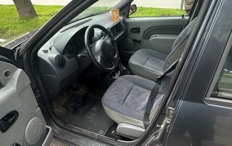 Renault Logan I, 2006 год, 220 000 рублей, 5 фотография