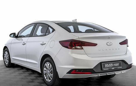 Hyundai Elantra VI рестайлинг, 2019 год, 1 675 000 рублей, 7 фотография