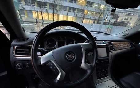 Cadillac Escalade III, 2012 год, 2 200 000 рублей, 16 фотография