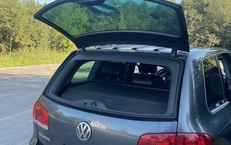 Volkswagen Touareg III, 2005 год, 700 000 рублей, 3 фотография