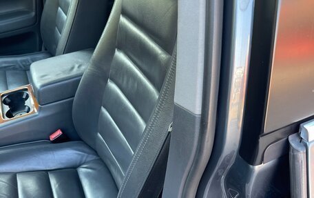 Volkswagen Touareg III, 2005 год, 700 000 рублей, 17 фотография