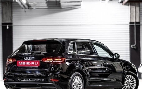 Audi A3, 2016 год, 1 675 000 рублей, 5 фотография