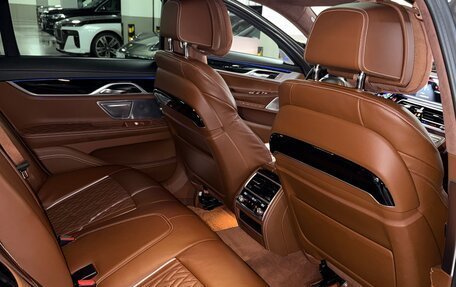 BMW 7 серия, 2019 год, 7 250 000 рублей, 11 фотография