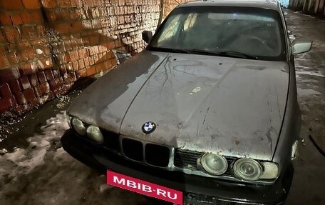 BMW 5 серия, 1989 год, 145 000 рублей, 1 фотография