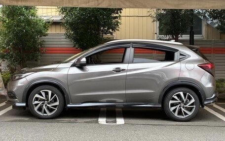 Honda Vezel, 2021 год, 1 432 000 рублей, 8 фотография