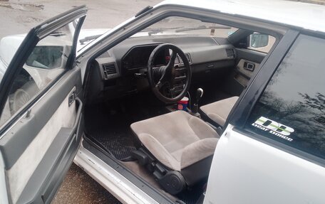 Mazda 626, 1986 год, 200 000 рублей, 7 фотография