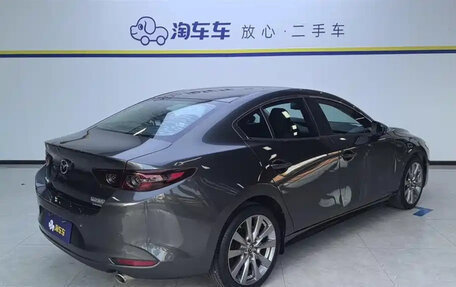 Mazda 3, 2022 год, 1 600 000 рублей, 3 фотография