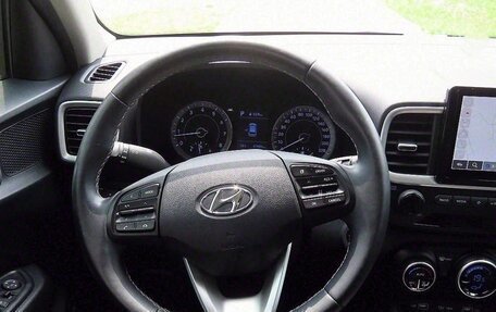 Hyundai Venue I, 2022 год, 1 579 000 рублей, 6 фотография