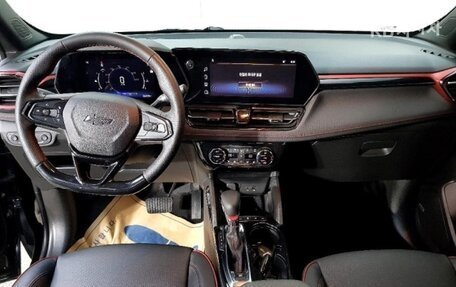 Chevrolet TrailBlazer, 2023 год, 2 100 000 рублей, 5 фотография