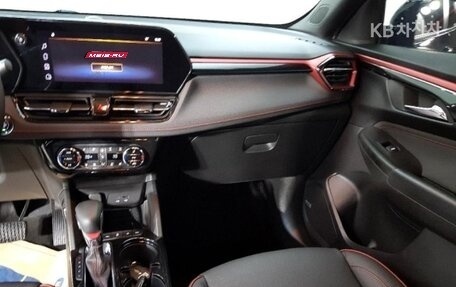 Chevrolet TrailBlazer, 2023 год, 2 100 000 рублей, 9 фотография